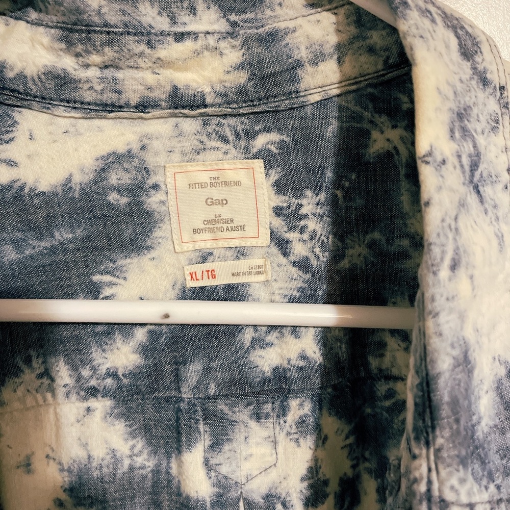Shirt - Picture 2 of 2